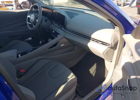 2024 Hyundai Elantra Sel z USA, uszkodzony, nr VIN KMHLS4DG6RU815603